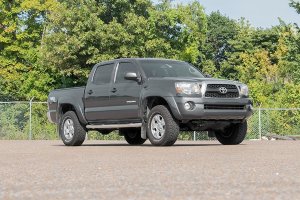 Toyota Tacoma Suspension Lift Kit - Front - Rough Country - 2 Inch Leveling Kit - '05-'23